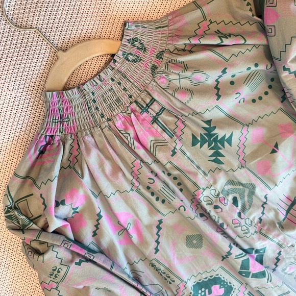 SHERIDAN FRENCH Becca Blouse Preppy Top w Puff Long Sleeves Ruffle Smocked Neck - Picture 5 of 16